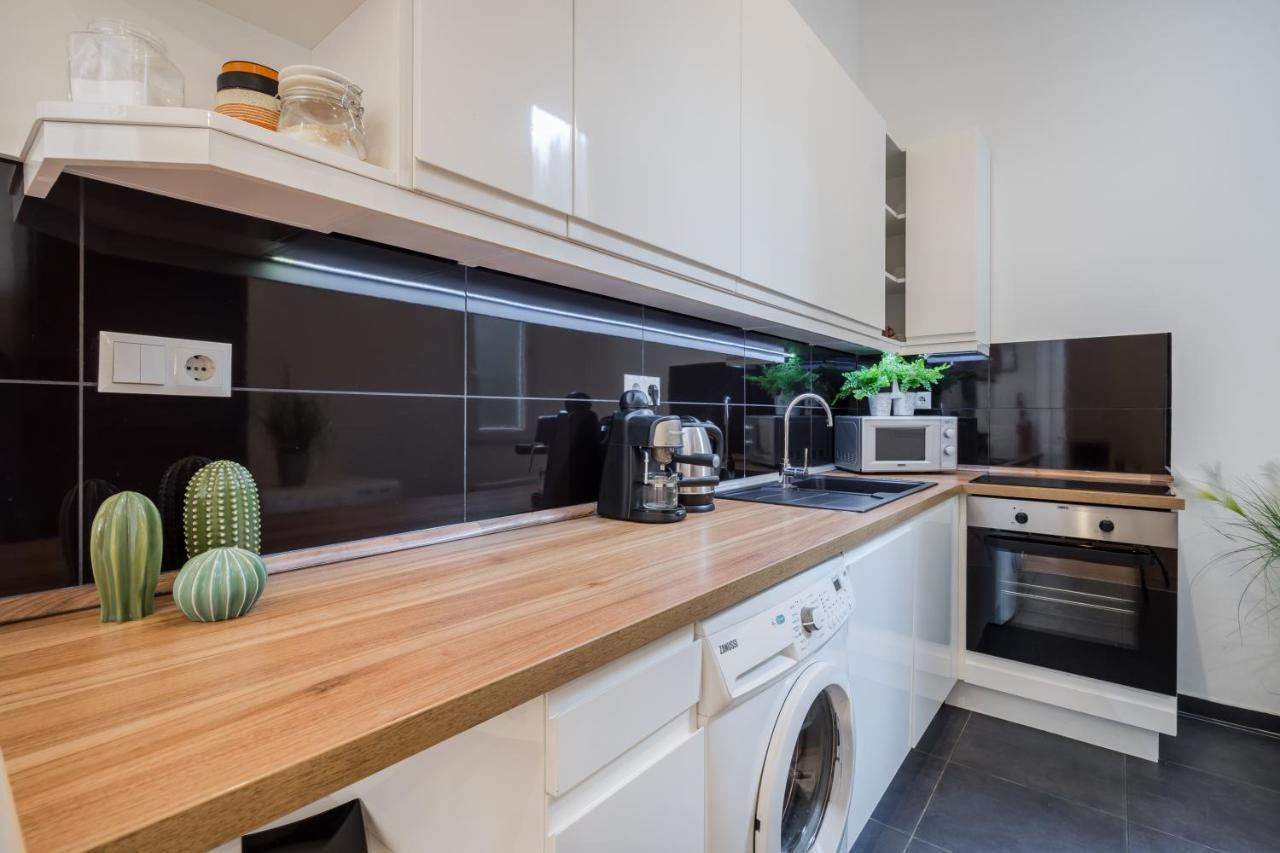 Real Apartments Zichy Budapest Eksteriør billede