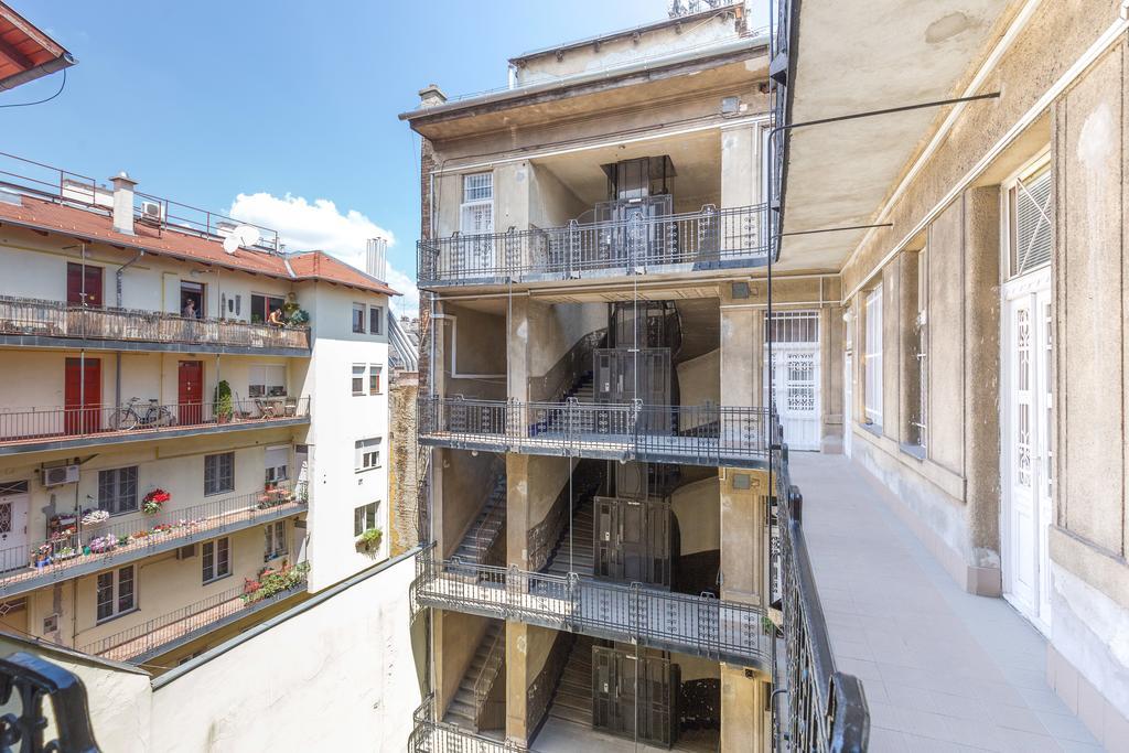 Real Apartments Zichy Budapest Eksteriør billede